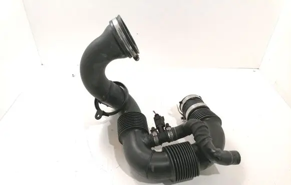 Audi A8 S8 D3 4E Air intake duct part 257129609B