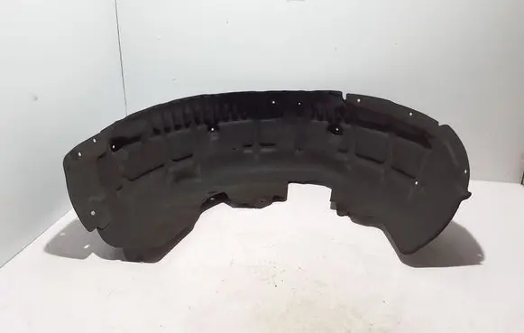 Rear arch fender liner splash guards