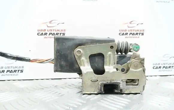 Renault Espace II Front door lock