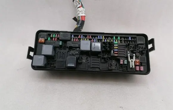 Land Rover Range Rover L405 Fuse module JPLA14N030AB