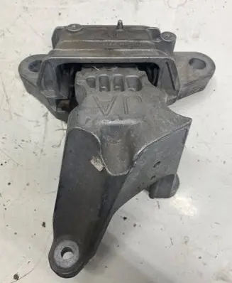 Ford Focus Gearbox mount JX617M121AC 538090