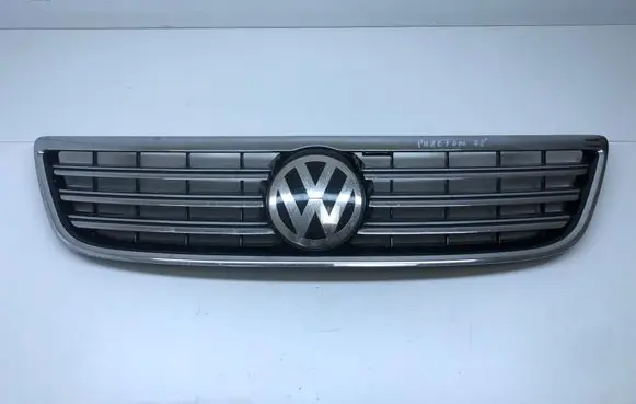 Volkswagen Phaeton Front grill 3D0853651