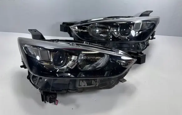 Mazda CX-3 Headlights/headlamps set 