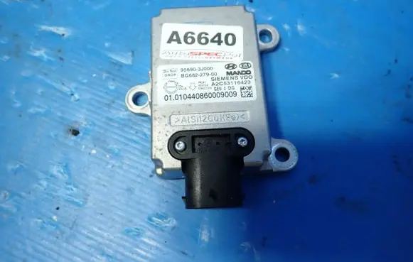 KIA Sportage ESP acceleration yaw rate sensor 95690-3J000
