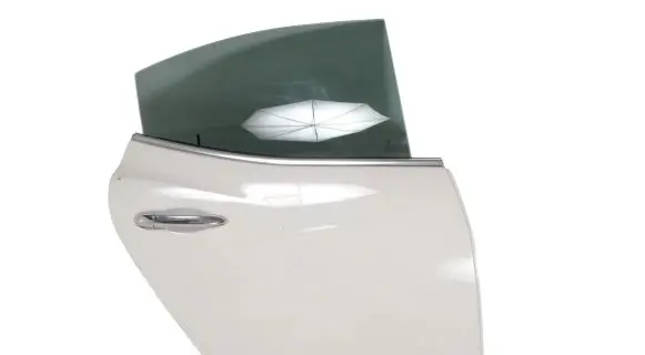 Maserati Ghibli Rear door