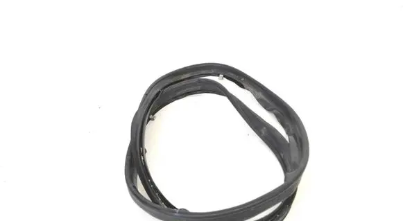 Mercedes-Benz S C217 Trunk rubber seal (body) A2227500300