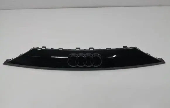 Audi Q8 Trunk door license plate light bar 4M8853236