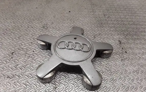 Audi A6 S6 C6 4F Original wheel cap 4F0601165