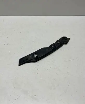Audi Q7 4M Front bumper mounting bracket 4M0807083