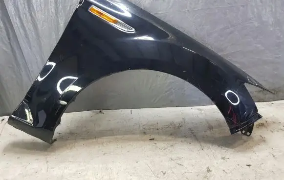 Ford Mondeo MK IV Fender