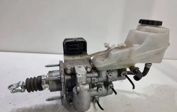 Toyota C-HR I Brake booster 4721010040 A17K211305 LN11060000