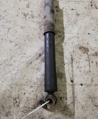 Toyota Land Cruiser (HDJ90) Rear shock absorber/damper 4853160592