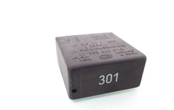 Audi A6 S6 C4 4A Other relay 4A0919471 5KG006568