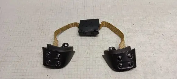 Volkswagen Transporter - Caravelle T5 Steering wheel buttons/switches 1P0959542 1K0959538C 1K0959537F