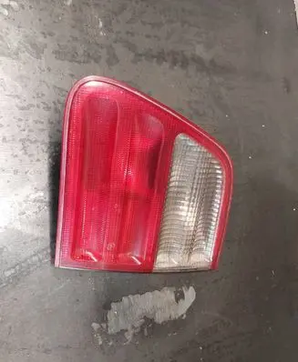 Mercedes-Benz E W210 Tailgate rear/tail lights A2108206064