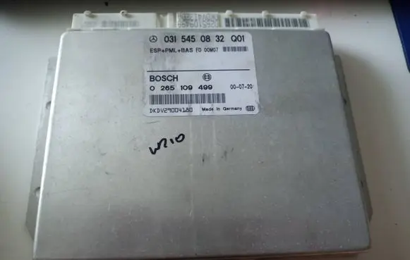 Mercedes-Benz E W210 ESP (stability system) control unit 0315450832