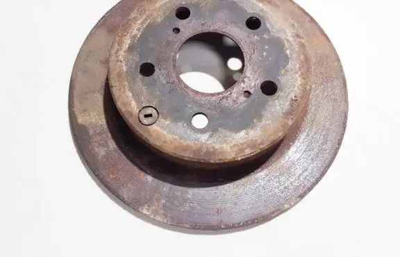 Toyota RAV 4 (XA30) Rear brake disc neventiliuojamas