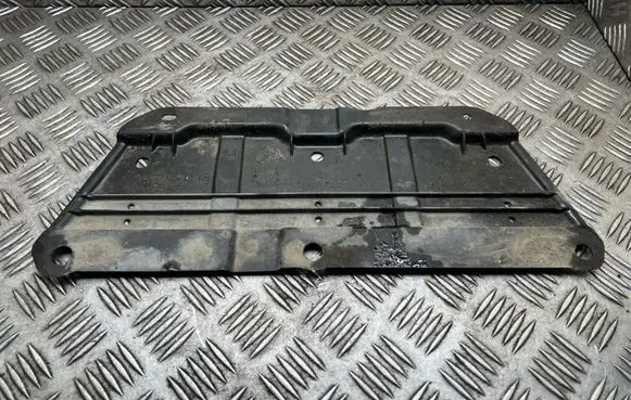 Toyota Prius+ (ZVW40) Engine splash shield/under tray 5144212270