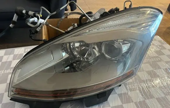 Citroen C4 I Picasso Headlight/headlamp 16298300