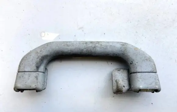Mercedes-Benz C W203 Rear interior roof grab handle A2038100551