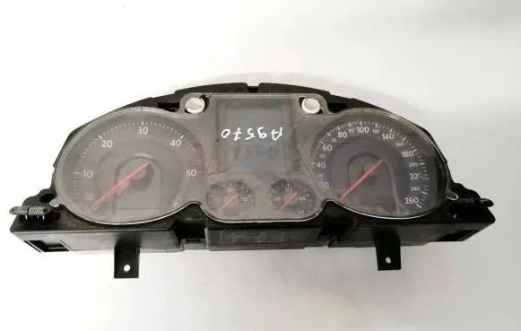 Volkswagen PASSAT B6 Speedometer (instrument cluster) a2c53194181