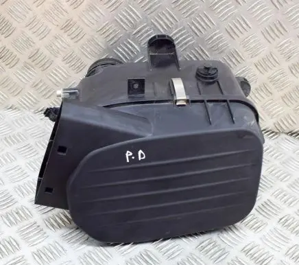 Maserati Levante Air filter box 670038725