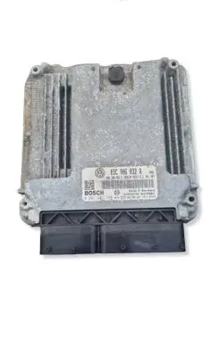 Volkswagen Golf V Engine control unit/module 03C906032Q 03C906032C 0261201768