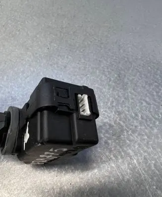 Seat Leon (1M) Headlight level adjustment motor 01207203