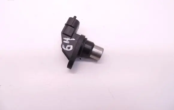 Volvo S60 Camshaft position sensor 8631533