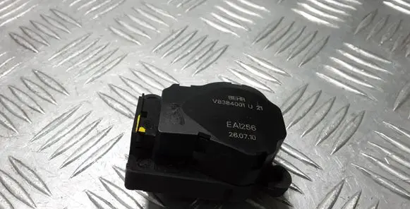 Renault Latitude (L70) Air flap motor/actuator V8384001