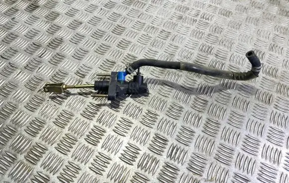 Clutch slave cylinder