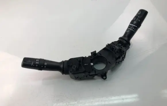 KIA Rio Indicator stalk 202008910