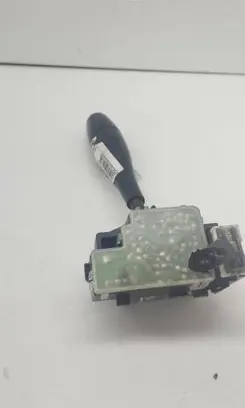 Mitsubishi Galant Wiper control stalk 175321