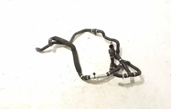 Volvo C40 Engine coolant pipe/hose 32324697