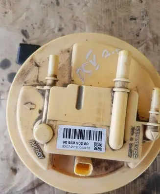 Citroen DS5 In-tank fuel pump 9884995280
