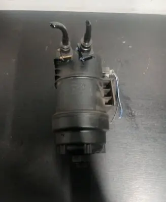 Volvo V70 Fuel filter housing 6650473180