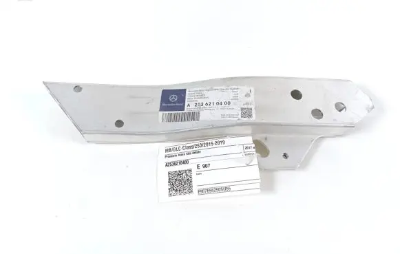 Mercedes-Benz GLC C253 Headlight/headlamp mounting bracket A2536210400