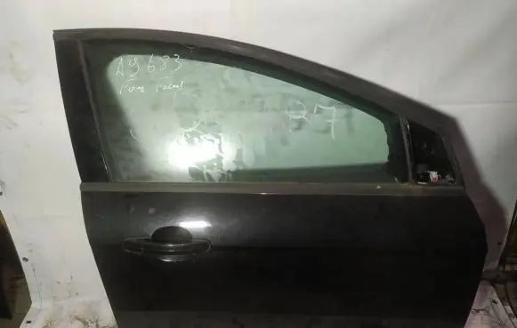 Ford Focus Front door juodos