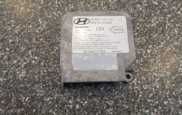 KIA Carens I Airbag control unit/module 9591025400