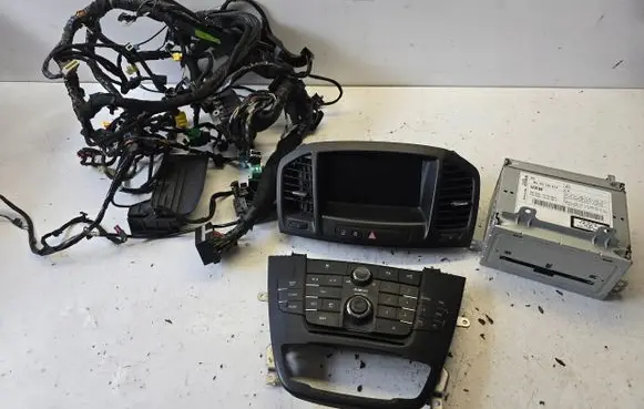 Opel Insignia A Navigation unit CD/DVD player 