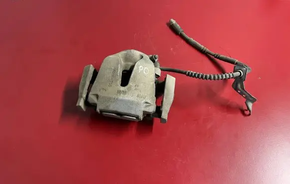 BMW X5 F15 Front brake caliper