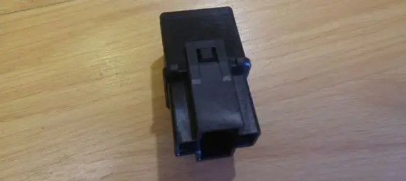 Mazda 626 Other relay V23134B52X379