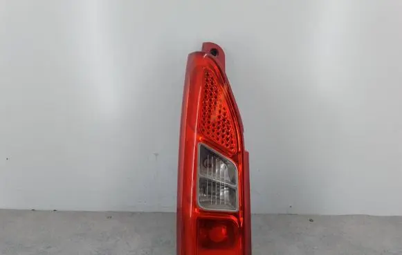 Peugeot Partner Rear/tail lights 11-B380B