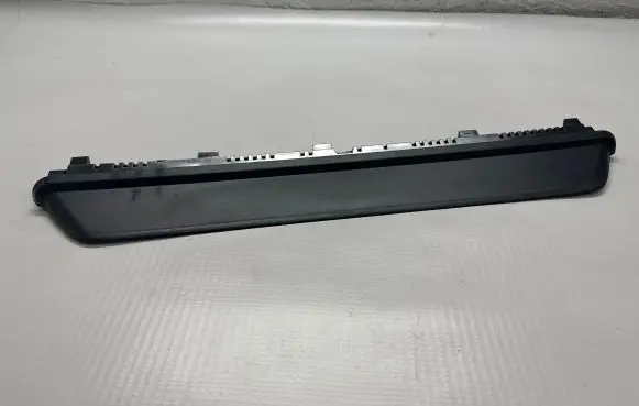 Porsche Panamera (971) Third/center stoplight 971945087F T971017 024571905