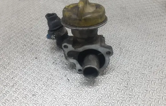 Opel Vectra C Oil fill pipe 