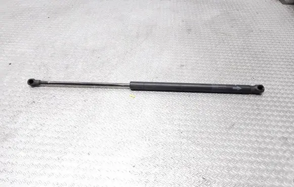 Toyota Aygo AB10 Tailgate/trunk strut/damper 689500H010