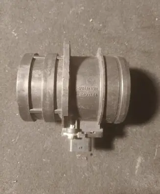 Audi A4 S4 B8 8K Mass air flow meter 06J906461D