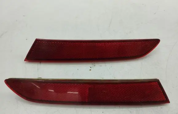 Mazda CX-7 Rear tail light reflector EH44515M0 EH44515L0