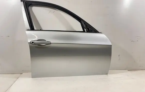 BMW 3 E90 E91 Front door