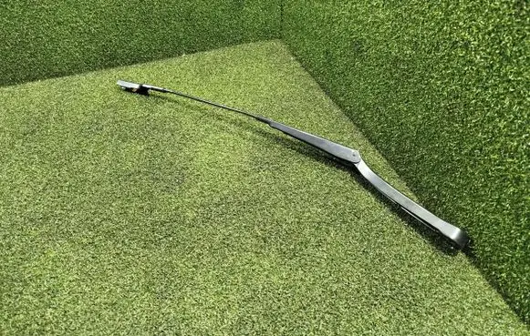 Renault Trafic III (X82) Front wiper blade arm 93867986 288810103R